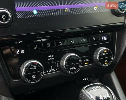 Коричневый Шкода Октавия Скаут, объемом двигателя 1.97 л и пробегом 231 тыс. км за 19699 $, фото 31 на Automoto.ua