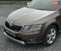 Коричневый Шкода Октавия Скаут, объемом двигателя 1.97 л и пробегом 231 тыс. км за 19699 $, фото 2 на Automoto.ua