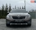 Коричневый Шкода Октавия Скаут, объемом двигателя 1.97 л и пробегом 231 тыс. км за 19699 $, фото 1 на Automoto.ua