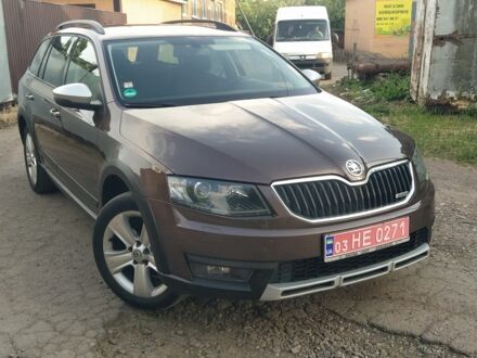 Коричневий Шкода Octavia Scout, об'ємом двигуна 2 л та пробігом 327 тис. км за 13500 $, фото 1 на Automoto.ua