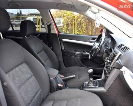 Червоний Шкода Octavia Scout, об'ємом двигуна 2 л та пробігом 269 тис. км за 6700 $, фото 27 на Automoto.ua