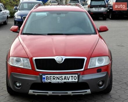 Червоний Шкода Octavia Scout, об'ємом двигуна 2 л та пробігом 269 тис. км за 6700 $, фото 3 на Automoto.ua