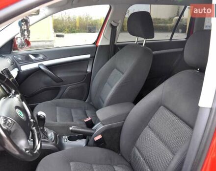 Червоний Шкода Octavia Scout, об'ємом двигуна 2 л та пробігом 269 тис. км за 6700 $, фото 18 на Automoto.ua