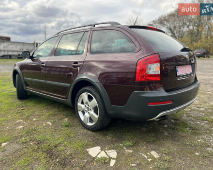 Шкода Октавия Скаут 2009 в Рожище на Automoto.ua Красный Шкода Октавия Скаут, объемом двигателя 1.8 л и пробегом 177 тыс. км за 8799 $, фото 4 на Automoto.ua