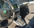 Красный Шкода Октавия Скаут, объемом двигателя 2 л и пробегом 265 тыс. км за 10300 $, фото 5 на Automoto.ua