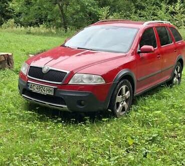 Шкода Октавия Скаут 2007 в Львове на Automoto.ua Красный Шкода Октавия Скаут, объемом двигателя 2 л и пробегом 351 тыс. км за 6500 $, фото 1 на Automoto.ua