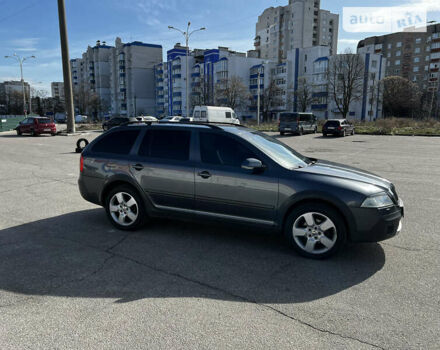 Шкода Octavia Scout, об'ємом двигуна 2 л та пробігом 241 тис. км за 9400 $, фото 5 на Automoto.ua