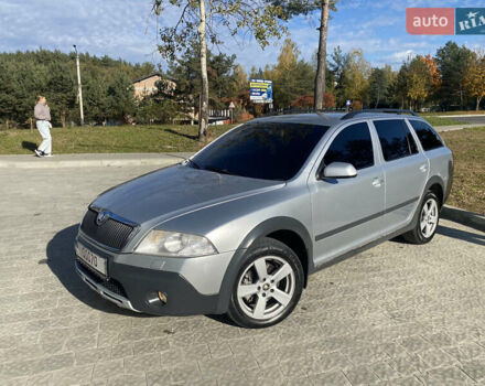 Шкода Октавия Скаут, объемом двигателя 2 л и пробегом 330 тыс. км за 7100 $, фото 12 на Automoto.ua