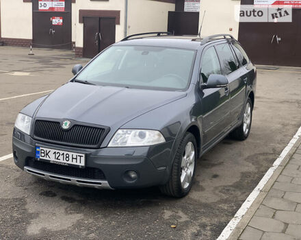 Шкода Octavia Scout, об'ємом двигуна 2 л та пробігом 295 тис. км за 10999 $, фото 39 на Automoto.ua