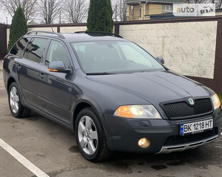 Шкода Octavia Scout, об'ємом двигуна 2 л та пробігом 295 тис. км за 10999 $, фото 22 на Automoto.ua