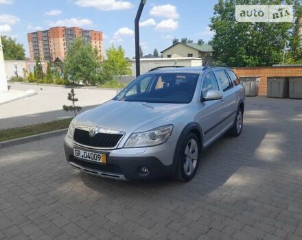 Шкода Octavia Scout, об'ємом двигуна 2 л та пробігом 274 тис. км за 10800 $, фото 2 на Automoto.ua