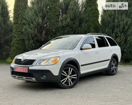 Шкода Octavia Scout, об'ємом двигуна 2 л та пробігом 235 тис. км за 11750 $, фото 3 на Automoto.ua