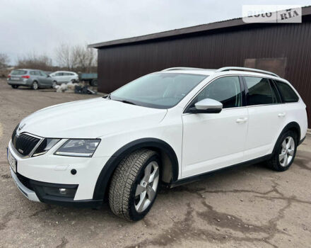 Шкода Octavia Scout, об'ємом двигуна 1.97 л та пробігом 240 тис. км за 15950 $, фото 2 на Automoto.ua