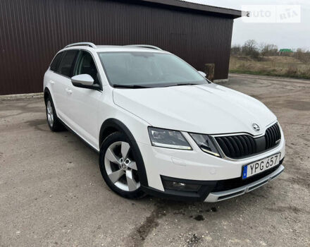 Шкода Octavia Scout, об'ємом двигуна 1.97 л та пробігом 240 тис. км за 15950 $, фото 21 на Automoto.ua