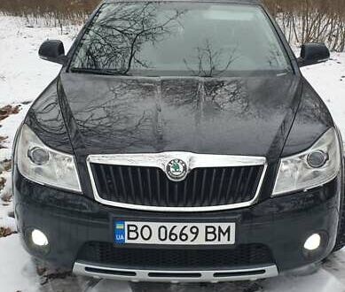 Шкода Октавия Скаут 2011 в Бучаче на Automoto.ua Шкода Октавия Скаут, объемом двигателя 2 л и пробегом 268 тыс. км за 11000 $, фото 1 на Automoto.ua