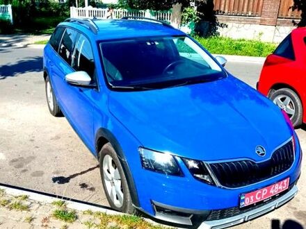 Шкода Octavia Scout 2018 у Любомль на Automoto.ua Шкода Octavia Scout, об'ємом двигуна 1.97 л та пробігом 251 тис. км за 14200 $, фото 1 на Automoto.ua