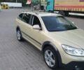 Жовтий Шкода Octavia Scout, об'ємом двигуна 2 л та пробігом 320 тис. км за 10500 $, фото 4 на Automoto.ua