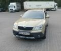 Жовтий Шкода Octavia Scout, об'ємом двигуна 2 л та пробігом 320 тис. км за 10500 $, фото 7 на Automoto.ua