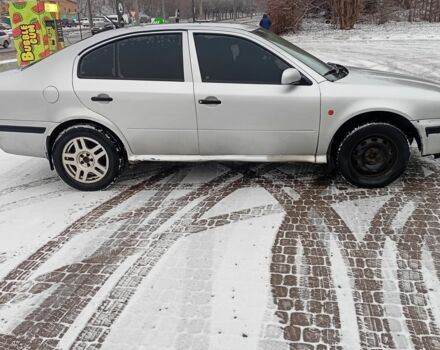 Сірий Шкода Octavia Scout, об'ємом двигуна 1.6 л та пробігом 2 тис. км за 2600 $, фото 2 на Automoto.ua