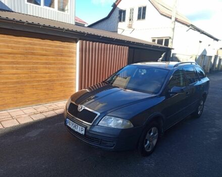 Серый Шкода Октавия Скаут, объемом двигателя 1.9 л и пробегом 280 тыс. км за 4700 $, фото 4 на Automoto.ua