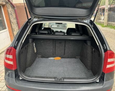 Сірий Шкода Octavia Scout, об'ємом двигуна 2 л та пробігом 283 тис. км за 8100 $, фото 6 на Automoto.ua