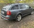 Сірий Шкода Octavia Scout, об'ємом двигуна 2 л та пробігом 281 тис. км за 3500 $, фото 2 на Automoto.ua