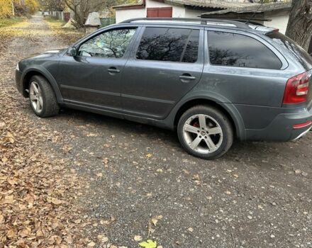 Сірий Шкода Octavia Scout, об'ємом двигуна 2 л та пробігом 281 тис. км за 3500 $, фото 4 на Automoto.ua