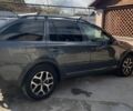 Серый Шкода Октавия Скаут, объемом двигателя 2 л и пробегом 245 тыс. км за 6999 $, фото 1 на Automoto.ua