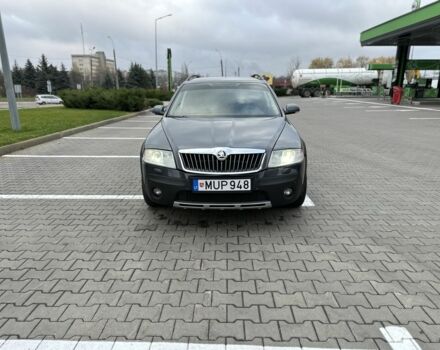 Сірий Шкода Octavia Scout, об'ємом двигуна 2 л та пробігом 285 тис. км за 4200 $, фото 8 на Automoto.ua