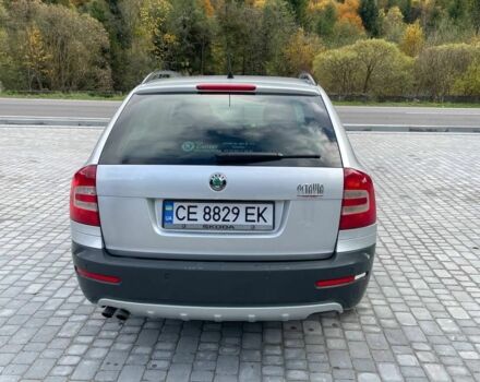 Серый Шкода Октавия Скаут, объемом двигателя 2 л и пробегом 260 тыс. км за 6300 $, фото 4 на Automoto.ua