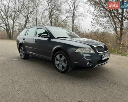 Сірий Шкода Octavia Scout, об'ємом двигуна 1.98 л та пробігом 331 тис. км за 5999 $, фото 19 на Automoto.ua
