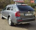 Серый Шкода Октавия Скаут, объемом двигателя 2 л и пробегом 213 тыс. км за 6200 $, фото 17 на Automoto.ua