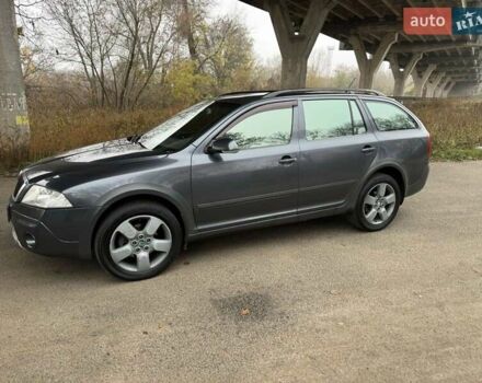 Сірий Шкода Octavia Scout, об'ємом двигуна 1.98 л та пробігом 331 тис. км за 5999 $, фото 7 на Automoto.ua