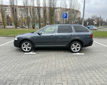 Сірий Шкода Octavia Scout, об'ємом двигуна 2 л та пробігом 285 тис. км за 4200 $, фото 1 на Automoto.ua