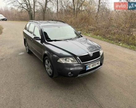 Сірий Шкода Octavia Scout, об'ємом двигуна 1.98 л та пробігом 331 тис. км за 5999 $, фото 17 на Automoto.ua