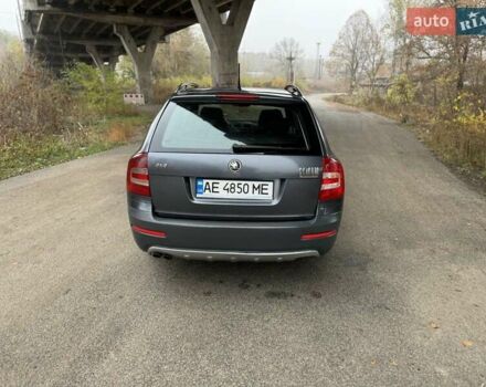 Сірий Шкода Octavia Scout, об'ємом двигуна 1.98 л та пробігом 331 тис. км за 5999 $, фото 9 на Automoto.ua