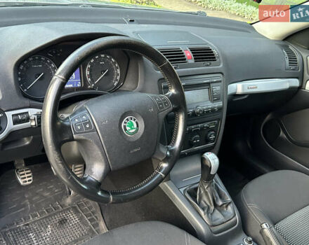 Сірий Шкода Octavia Scout, об'ємом двигуна 2 л та пробігом 225 тис. км за 6900 $, фото 11 на Automoto.ua