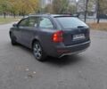 Серый Шкода Октавия Скаут, объемом двигателя 2 л и пробегом 330 тыс. км за 6300 $, фото 4 на Automoto.ua
