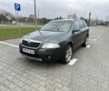 Сірий Шкода Octavia Scout, об'ємом двигуна 2 л та пробігом 285 тис. км за 4200 $, фото 1 на Automoto.ua
