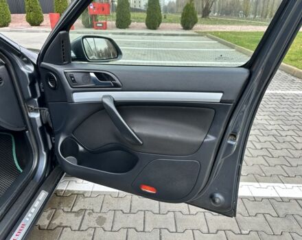 Сірий Шкода Octavia Scout, об'ємом двигуна 2 л та пробігом 285 тис. км за 4200 $, фото 12 на Automoto.ua