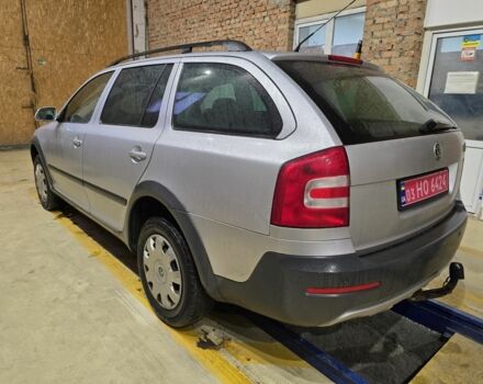 Сірий Шкода Octavia Scout, об'ємом двигуна 1.6 л та пробігом 211 тис. км за 7500 $, фото 7 на Automoto.ua
