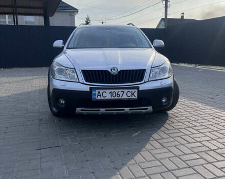 Сірий Шкода Octavia Scout, об'ємом двигуна 1.8 л та пробігом 235 тис. км за 9500 $, фото 1 на Automoto.ua