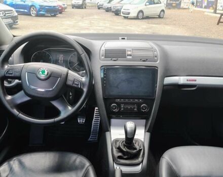 Сірий Шкода Octavia Scout, об'ємом двигуна 1.8 л та пробігом 262 тис. км за 8300 $, фото 15 на Automoto.ua