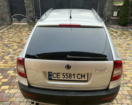 Серый Шкода Октавия Скаут, объемом двигателя 2 л и пробегом 230 тыс. км за 8990 $, фото 10 на Automoto.ua