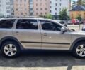 Сірий Шкода Octavia Scout, об'ємом двигуна 1.8 л та пробігом 262 тис. км за 8300 $, фото 9 на Automoto.ua