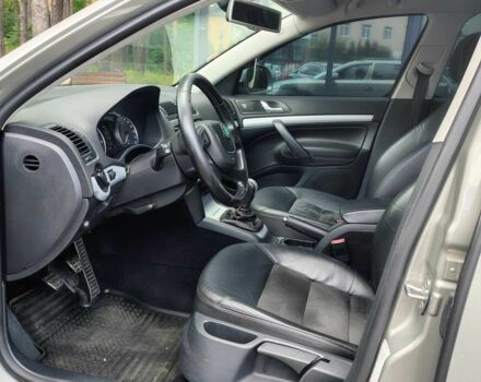 Сірий Шкода Octavia Scout, об'ємом двигуна 1.8 л та пробігом 262 тис. км за 8300 $, фото 12 на Automoto.ua