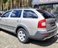 Сірий Шкода Octavia Scout, об'ємом двигуна 1.8 л та пробігом 262 тис. км за 8300 $, фото 5 на Automoto.ua