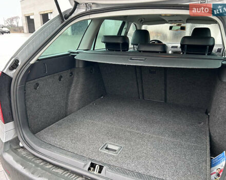 Серый Шкода Октавия Скаут, объемом двигателя 1.8 л и пробегом 247 тыс. км за 10200 $, фото 7 на Automoto.ua