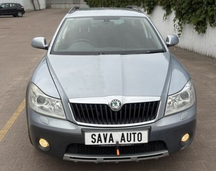 Сірий Шкода Octavia Scout, об'ємом двигуна 0 л та пробігом 141 тис. км за 4400 $, фото 2 на Automoto.ua