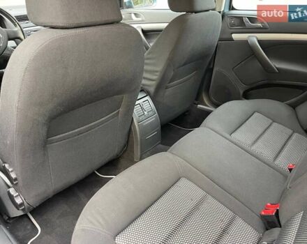 Серый Шкода Октавия Скаут, объемом двигателя 1.8 л и пробегом 214 тыс. км за 8500 $, фото 40 на Automoto.ua